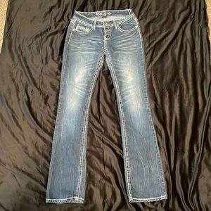 Ariya jeans